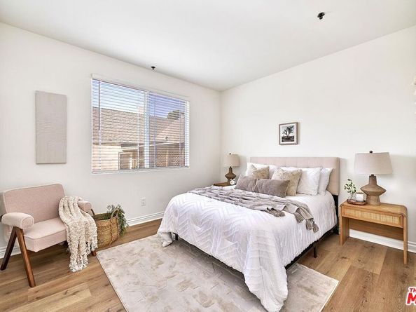 5132 Maplewood Avenue 106, Los Angeles CA 90004