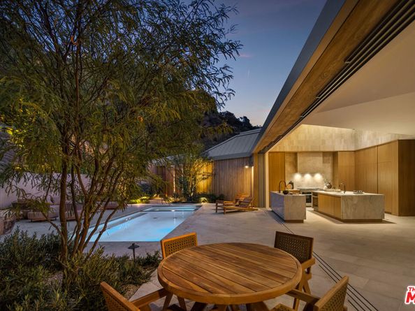 1600 Rising Glen Road, Los Angeles CA 90069