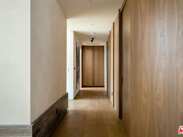 1600 Rising Glen Road, Los Angeles CA 90069