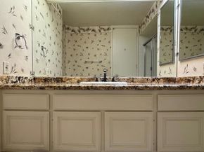 222 Monterey Road 306, Glendale CA 91206