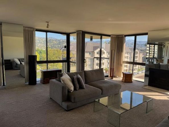 222 Monterey Road 306, Glendale CA 91206