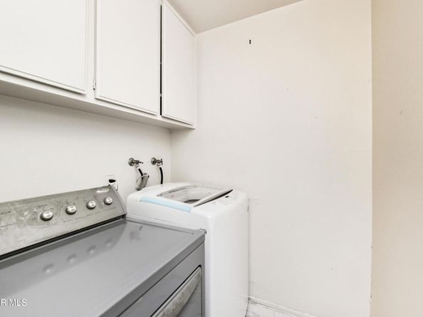 7933 Casaba Avenue, Winnetka CA 91306