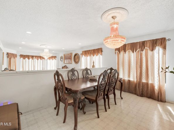 7933 Casaba Avenue, Winnetka CA 91306