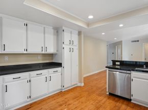 3831 Cottonwood Grove Trail, Calabasas CA 91301