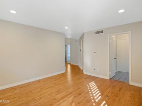 3831 Cottonwood Grove Trail, Calabasas CA 91301