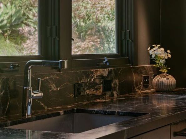 7535 LOLINA Lane, Los Angeles CA 90046