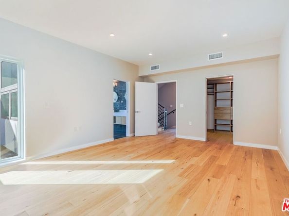 1729 S Barrington Avenue 2, Los Angeles CA 90025