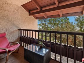 7755 Via Rosa Maria, Burbank CA 91504