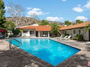 7755 Via Rosa Maria, Burbank CA 91504