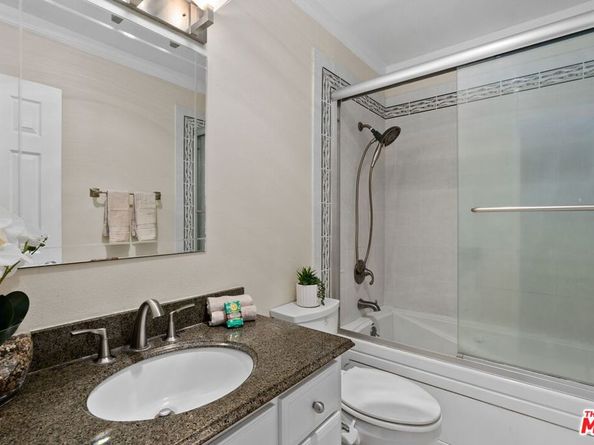 7755 Via Rosa Maria, Burbank CA 91504