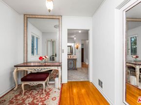 191 S Hudson Avenue, Los Angeles CA 90004