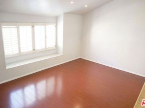 324 E Plymouth Street 16, Inglewood CA 90302