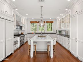 131 Pecksland Road, Greenwich CT 06831