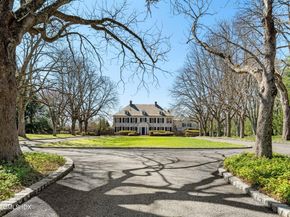131 Pecksland Road, Greenwich CT 06831