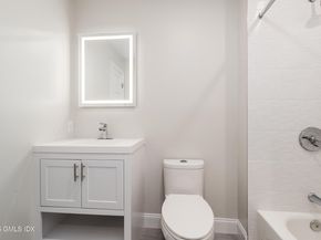 15 River Road 222, Cos Cob CT 06807