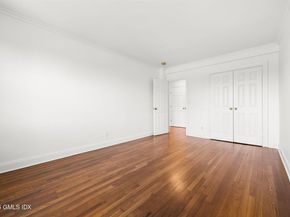 4 Putnam Hill 4G, Greenwich CT 06830