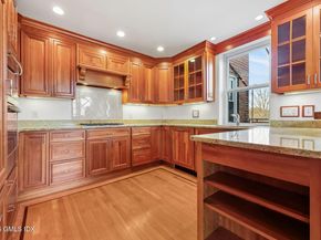 4 Putnam Hill 4G, Greenwich CT 06830