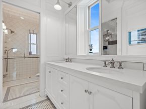 25 W Elm Street 65, Greenwich CT 06830