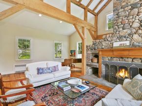 19 Sky Meadow Drive, Stamford CT 06903