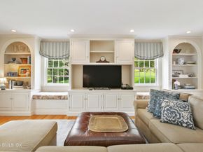 19 Sky Meadow Drive, Stamford CT 06903