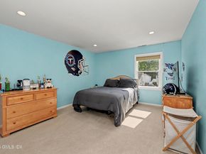4 Cos Cob Avenue, Cos Cob CT 06807
