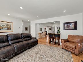 4 Cos Cob Avenue, Cos Cob CT 06807