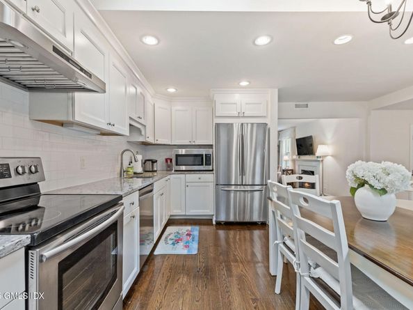 170 Woodbury Avenue, Stamford CT 06907