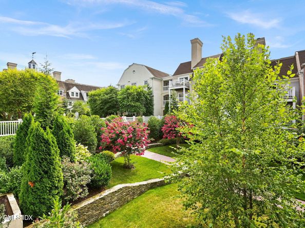 51 Forest Avenue 125, Old Greenwich CT 06870