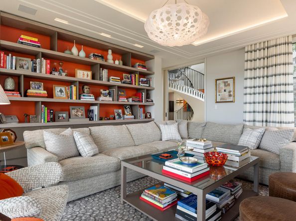 45 Binney Lane, Old Greenwich CT 06870