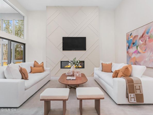 69 Taconic Road, Greenwich CT 06831