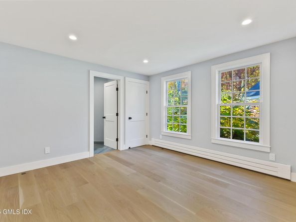 40 Howard Road, Greenwich CT 06831