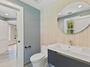 40 Howard Road, Greenwich CT 06831