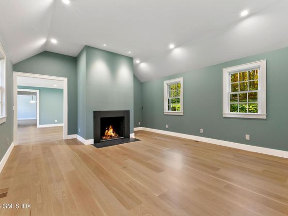 40 Howard Road, Greenwich CT 06831