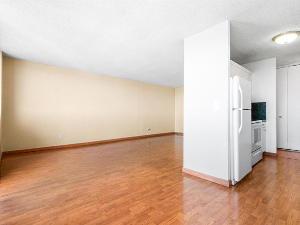 100 Manhattan Ave 1819, Union City NJ 07087