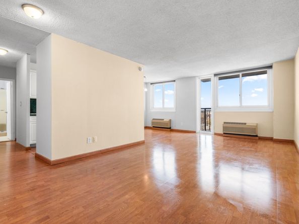 100 Manhattan Ave 1819, Union City NJ 07087