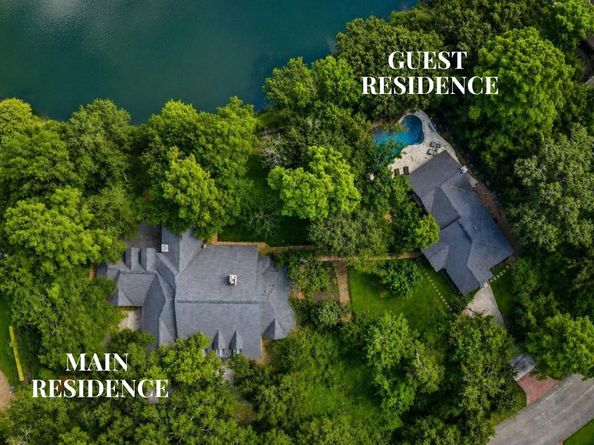 7 Pastoral Pond Circle, The Woodlands TX 77380