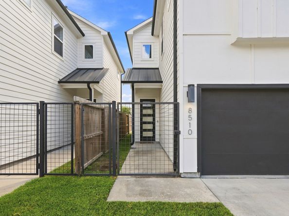 8510 West Street, Houston TX 77093