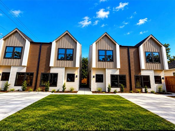 3205 Berry Street A/B, Houston TX 77004