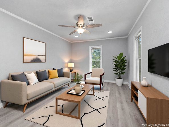 810 Clinton Park Street, Houston TX 77029