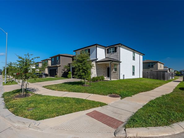 7327 Concorde Field Drive, Houston TX 77075