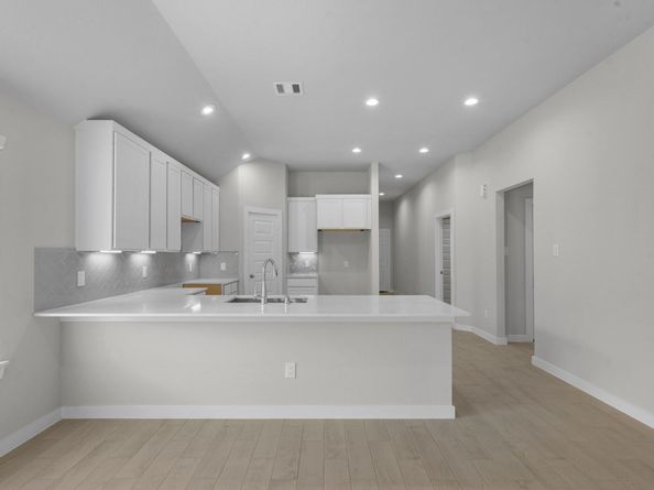 1704 Pecan Woods Lane, Conroe TX 77301