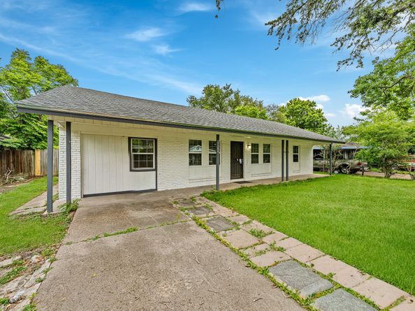 5859 Flamingo Drive, Houston TX 77033