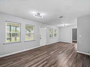 5859 Flamingo Drive, Houston TX 77033