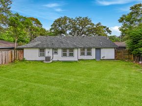 5859 Flamingo Drive, Houston TX 77033