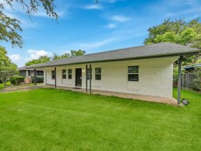 5859 Flamingo Drive, Houston TX 77033