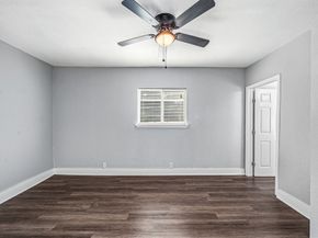 5859 Flamingo Drive, Houston TX 77033