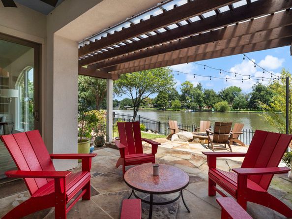 810 Old Oyster Trail, Sugar Land TX 77478