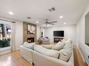 3627 Clear Falls Drive, Houston TX 77339
