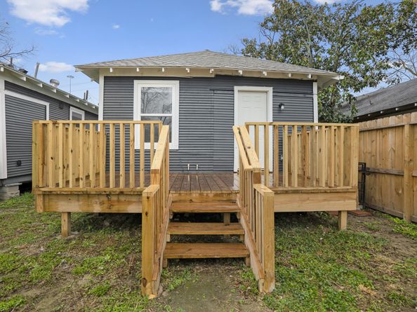 3409 Providence Street, Houston TX 77020