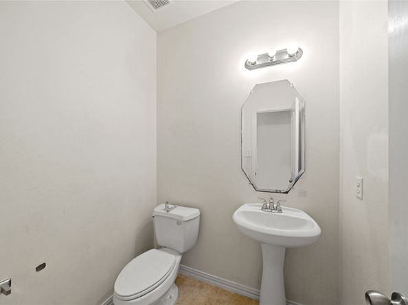 5010 Dartmoor Ridge Trail, Houston TX 77066